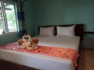 Ko Ngai Resort | Koh Ngai Kaimuk Thong Resort