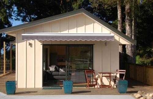 Parua Bay House | Kohinui Glade Holiday Cottage