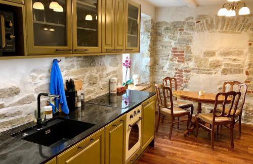 Kuressaare Apartment | Kohtu Apartment Cozy