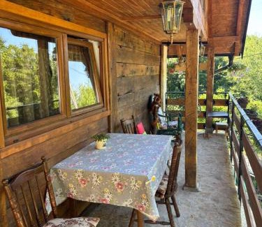 Mladenovac Apartment | Koji Vajat