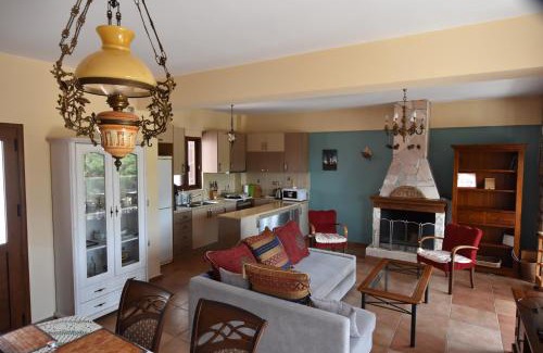 Lefkas Villa | Komilio 1