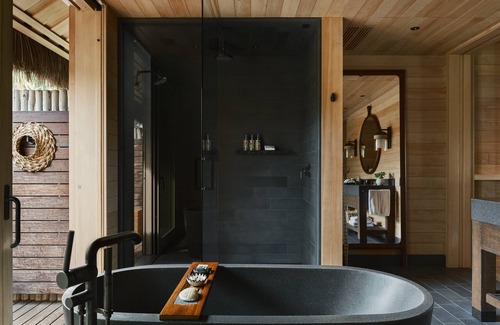 Kaupulehu Hotel | Kona Village, A Rosewood Resort