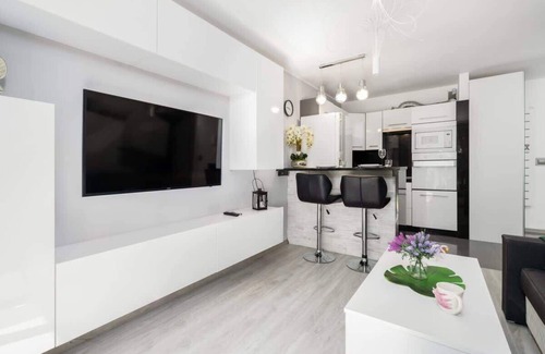 Brochow Apartment | Konduktorska 2B | Cozy Apart | Parking