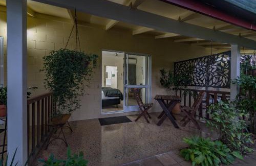 Yungaburra Hotel | Kookaburra Motel Yungaburra