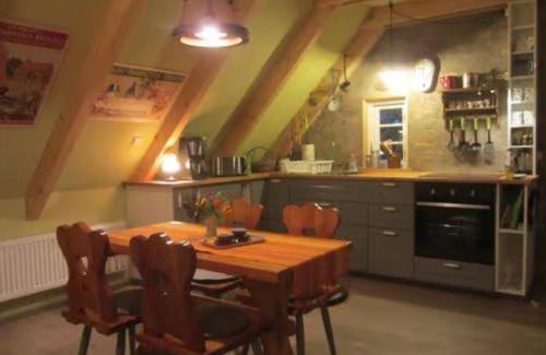 Klockenhagen Apartment | Koras Dachkammer