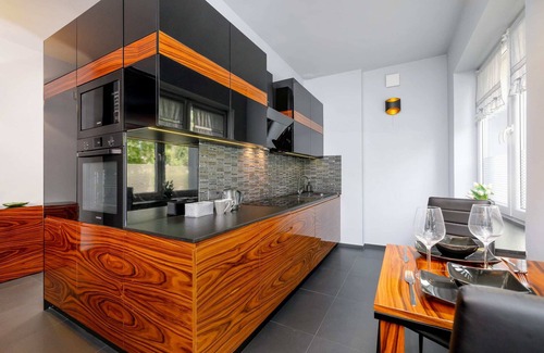 Katowice Apartment | Korfantego 63 | Comfortable Apartment | WiFi