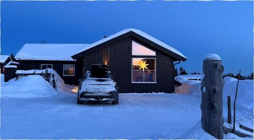 Trysil House | Koselig hytte - Trysilfjellet nært til sykkel- og turstier - 4 soverom, 2 bad, badstue, fiber bredbånd og Elbillader