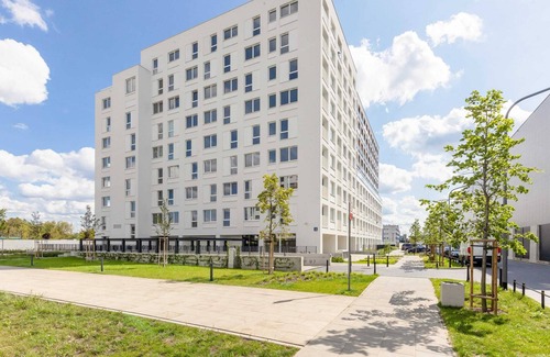 Praga Polnoc Apartment | Kotsisa 8C | Comfortable Apartment | Parking