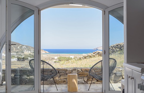 Ftelia Apartment | Koumi Homes Mykonos