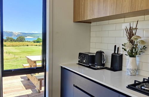 Opononi House | Koutu Cove: Luxe 1 Bedroom Pod
