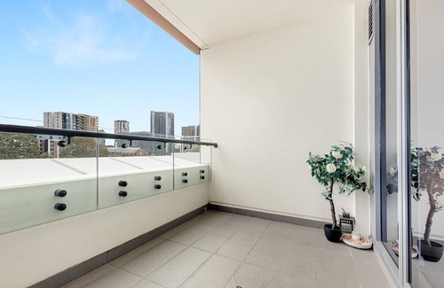 Zetland Apartment | KozyGuru | Zetland | One Bed APT