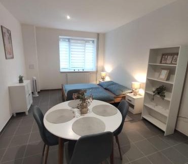 Nove Zamky Apartment | Krásny nový prízemný apartmán