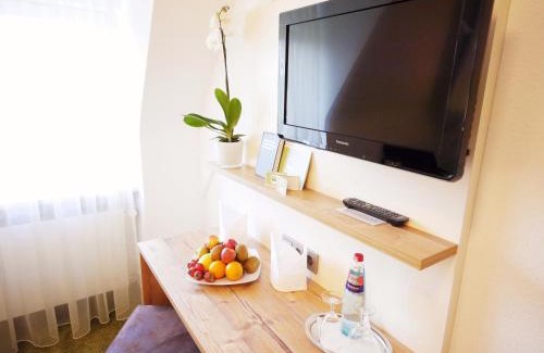 Burkheim Hotel | Kreuz-Post Hotel-Restaurant-SPA