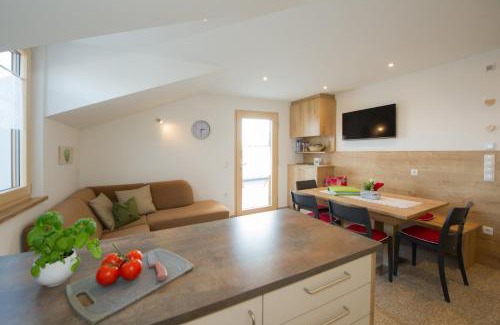 Castelvecchio Alto Apartment | Kristallhof Fewo Bergblick
