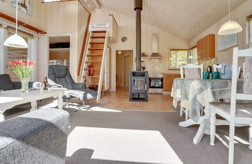 Hvalpsund House | "Krister" - 250m to the fjord by Interhome