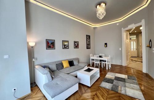 Krisztinavaros Apartment | Krisztina Apartments