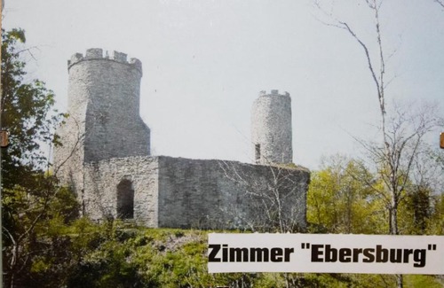 Weyhers Apartment | Krugs Haus Ferienwohnungen Ebersburg