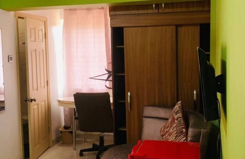 Oyarifa Cabin | Kshoes lodge (Luxury Room)