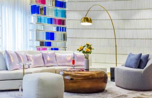 Chongqing Hotel | Kuanrong Suites Hotel Liangjiang love sea shopping park