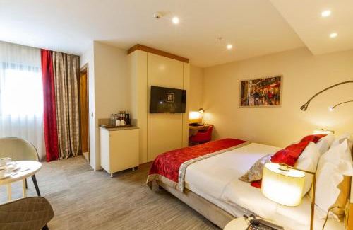 Yomra Hotel | Kuhla Hotel