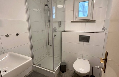 Dettingen an der Erms Apartment | Kukione Ferienwohnung