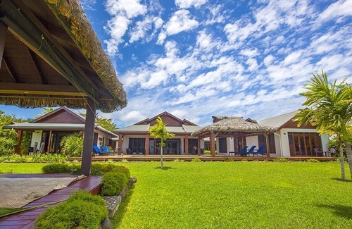 Tagaqe Villa | Kula Kai Villa - sleeps 15 <>