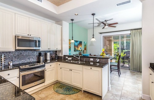 Kulalani House | KULALANI 904 ~ SPECIAL RATES & DINE ON US LAVA LAVA BEACH CLUB!