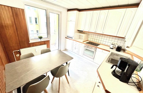 Oberhausen Apartment | Kulturmensch Oberhausen mit Balkon