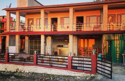 Vijaypur Hotel | Kumaon Gud Chaha Cafe & Homestay