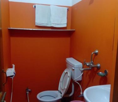 Bodh Gaya Hotel | Kundanbazar Guest House