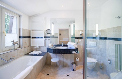 Guestrow Hotel | Kurhaus am Inselsee