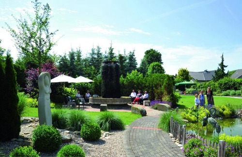 Bad Westernkotten Hotel | Kurhotel Grüttner mit eigenem Sole Thermal Schwimmbad 32 Grad und Saunalandschaft