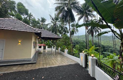 Talipparamba Apartment | Kurinjirappallil Farms Homestay