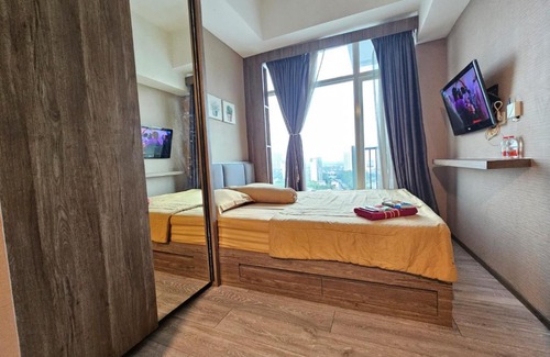 Cikokol Apartment | Kuro House At Tree Park City