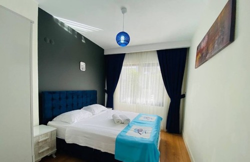 Kadnlar Denizi Mahallesi House | Kusadası'nda muhtesem havuzlu private villa ZETA B4