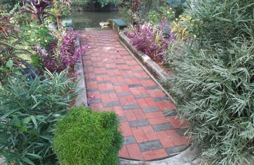 Arpookara House | Kuttickattil Gardens Homestay