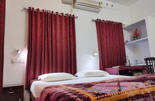 Arpookara House | Kuttickattil Gardens Homestay