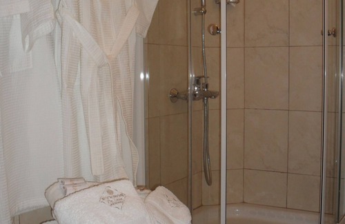 Kastoria Hotel | Kyknos De Luxe Hotel