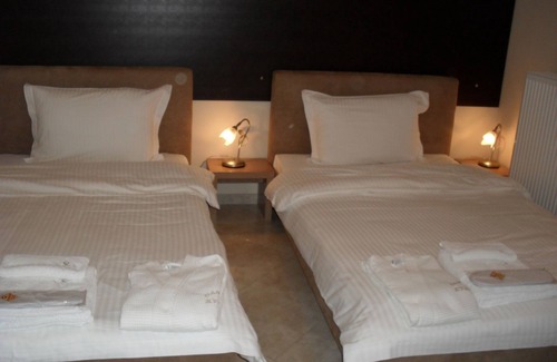 Kastoria Hotel | Kyknos De Luxe Hotel