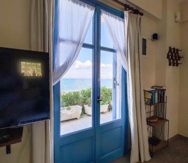 Skala Mistegnon House | Kyparissis Beach Houses