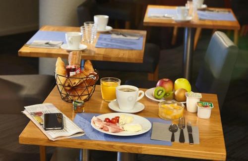 Athis-Mons Hotel | Kyriad Hôtel Orly Aéroport - Athis Mons