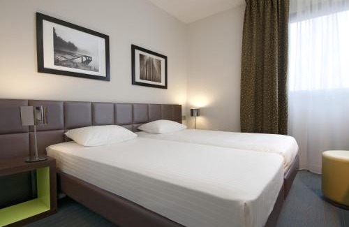 Athis-Mons Hotel | Kyriad Hôtel Orly Aéroport - Athis Mons
