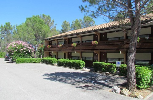 Saint-Clement-de-Riviere Hotel | Kyriad Montpellier Nord Parc Euromédecine