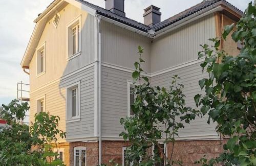 Dalsjofors Apartment | Lägenhet i sekelskiftesvilla i centrala Dalsjöfors