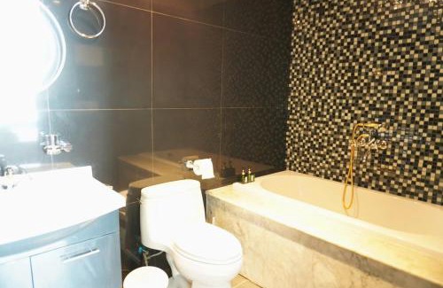 Phuong 6 Apartment | Léman Luxury Apartment District 3 HCMC