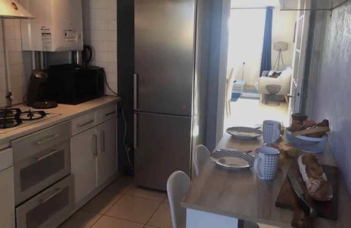 Beziers Apartment | L'albertini Appartement Élégant Avec Terrasseparking Gratuit
