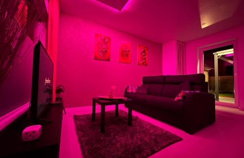 Huttenheim Apartment | l'Aphrodite