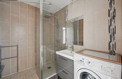 Puteaux Apartment | L'Appart-Noramic Pouey - Welkeys