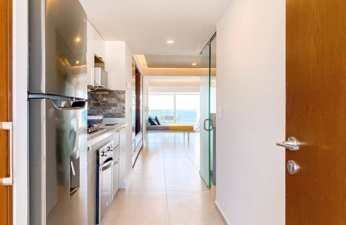 Las Glorias Condo | L'Armatore LOFT"- Italian Style