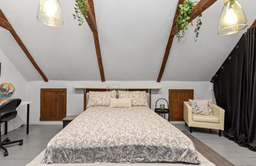 Terrebonne Apartment | L'Artisan - Vieux-Terrebonne